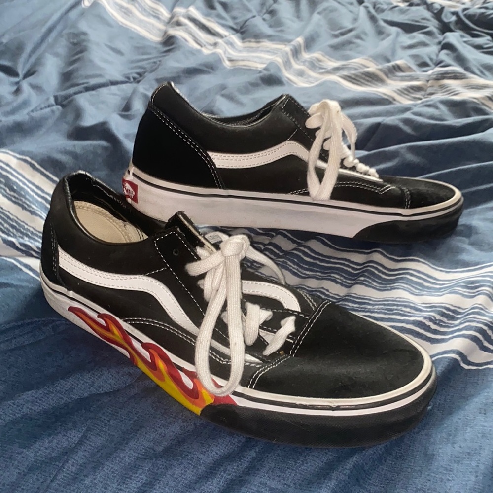 Flame striped low top vans